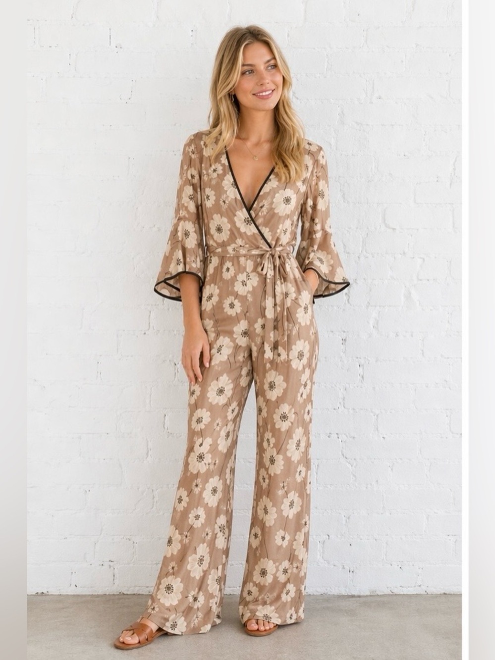 Lucca Los Angeles beige floral playsuit Small NWT #party pants #fairycore #boho